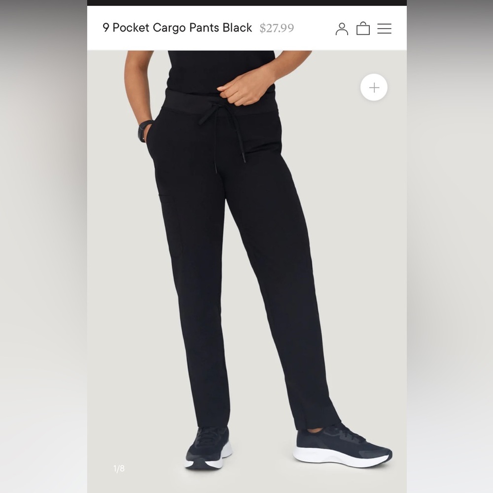 Mandala 9-pocket cargo scrub pant. Size XS.